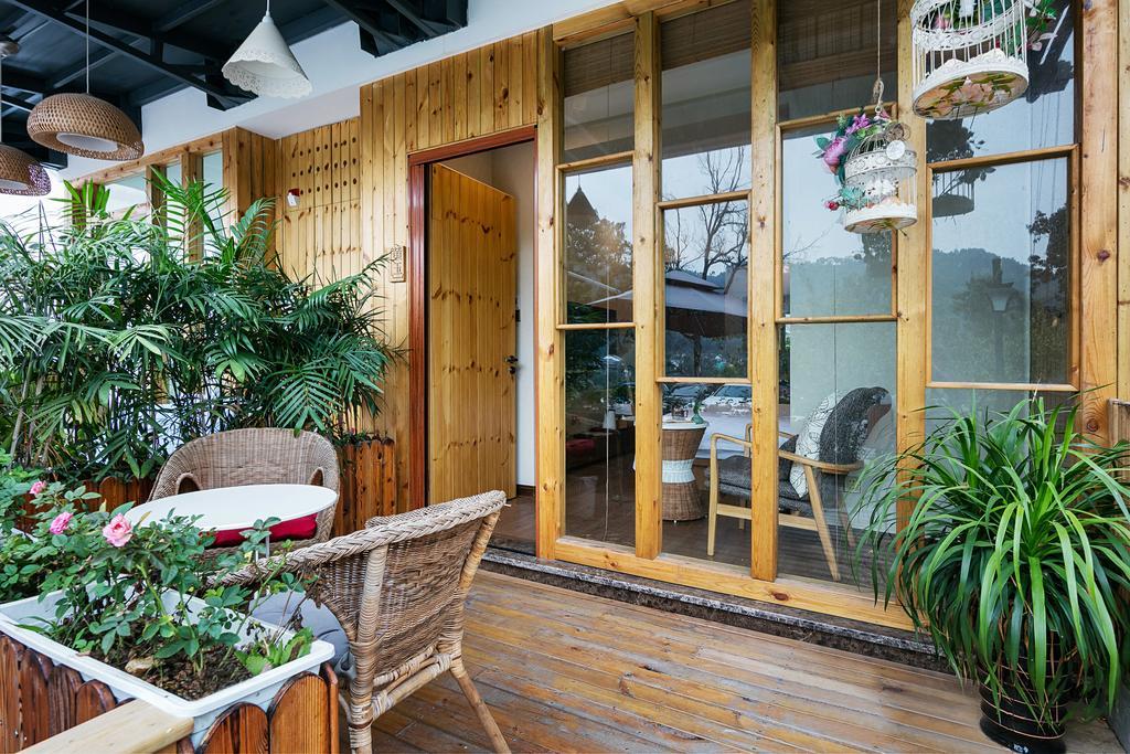 Hangzhou Puyu Travelling With Hotel Exterior foto